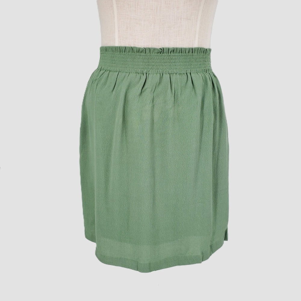 Tulip B Womens Size M Smocked Waist Mini Skirt Sage Green Lined Textured Earthy